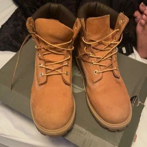 Timberland 7/10 condition